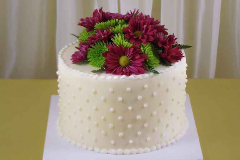 decorated cake 10